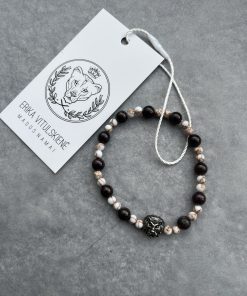 Apyrankė su liūto galva ir granato intarpais