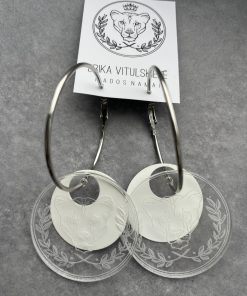 Didelės rinkės auskarai su liūtės simboliu